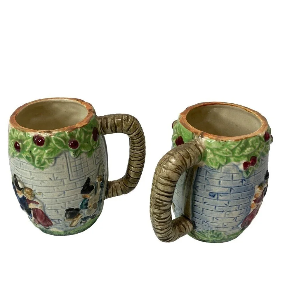 LOT of 2 Vtg 1940s Majolica Hand Painted Small Barrel Pitcher Japan‎ 4.5